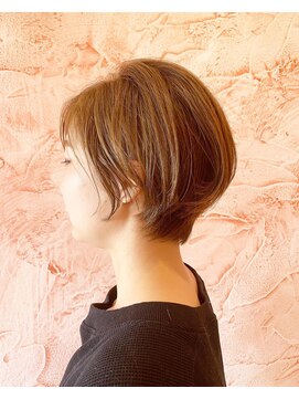 ジール(zeal) ミディアムヘア/デザインカラー/フェイスフレーミング/成田