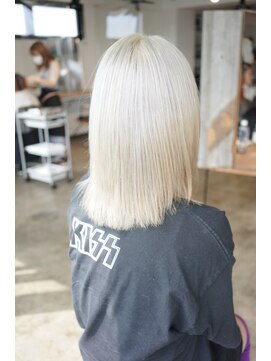 ザ オーダー(THE ORDER) ケアブリーチで作るホワイトベージュ　ホワイトブリーチ