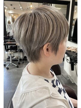 サロンドミルク 溝の口店(salon de MiLK) 白髪も目立ちにくいミルクティーショート