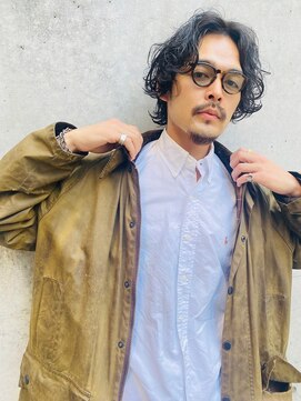 ロイジー(roijir) 表参道 roijir センターパート×スパイラルパーマ