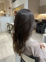 アリーズ シブヤ(ALLYS shibuya) アッシュブラウン レイヤースタイル 後れ毛カット