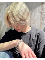 リップスヘアー 銀座(LIPPS hair) ホワイトブロンドセンターパート