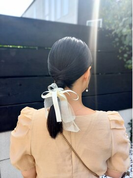 モアナ 逗子(MOANA) つやつや♪タイトポニーテール♪