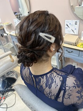 プーペ(pupe) シニヨン