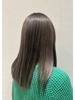 ミルクティーベージュ