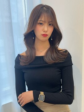 リス バイ ソヨン(Lis by SOYON) ブリーチなしグレージュカラーミディアムレイヤーカット