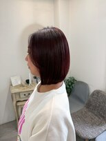 ロッカ(ROCCA)&nbsp;クラゲヘアーバーガンディ艶ボブ