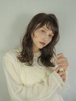 オーガニックカラーなど、頭皮に優しい商材を使用！女性客が9割以上の、大人女性向けサロン☆