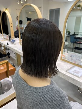アプリバイリアン 浦和2号店(appri by Rien) 浦和外ハネ切りっぱなしボブ