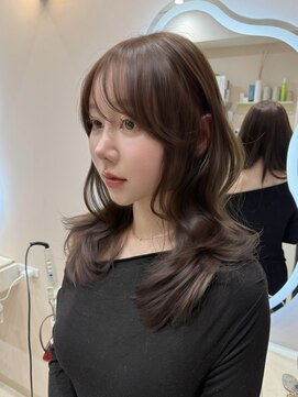 ロエ(LOE) 韓国ヘア　レイヤーカッ　チョコレートブラウンハッシュカット