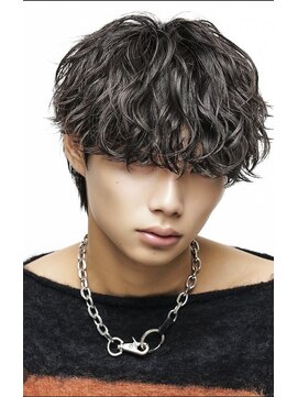 アストラ(ASTRA) MEN’S HAIR/サーフカール/刈り上げセンターパート/札幌