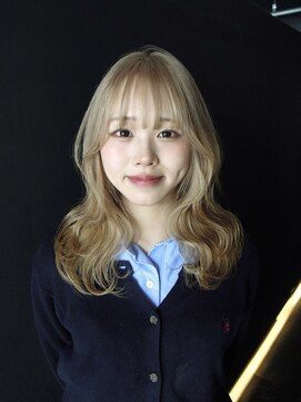 アフィナー 新宿(Afinar) ブリーチハイライト髪質改善ダブルカラーレイヤーカット/新宿