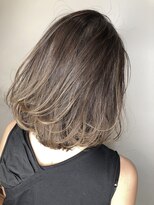 リバレッジ 広尾(Leverage)&nbsp;大人グレージュグラデーションボブ