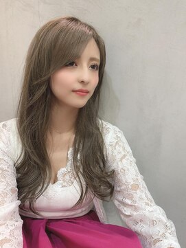 ニーフ 恵比寿(neaf) イメチェン ホワイトブロンド 外ハネボブ 美髪 ワイドバング
