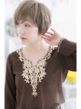 ミック 日暮里店(miq) 3Dカラーもグラマラス！ホワイトベージュ格上げエッジショートa