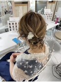 ショートヘアアップスタイル