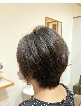 ハルララヘアー(harurara hair) 【harurara hair大分/明野】前下がりショート