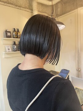 ロロ(ro-ro) 【恵比寿ro-ro】ミニボブ×アッシュグレージュ