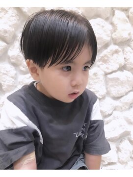 モアナ バイ ヘッドライト 駒沢大学店(Moana by HEADLIGHT) Moana【駒沢】#キッズカット#センターパート#メンズカット