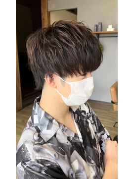 ベッロ(Bello) スジ感！マッシュウルフスタイル！