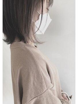 ナーナーナー モエ(Nana no moe) グレーインナーカラー