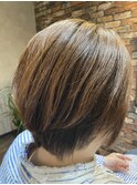 ショートボブ