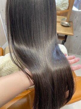 エクラートリアーラ 町田店(ECLART Reala) イルミナカラー×縮毛矯正[町田/髪質改善]