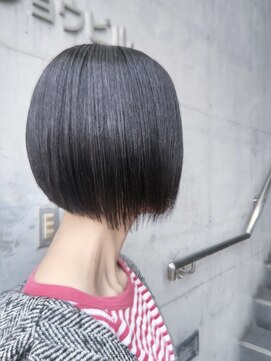ヘアーモード バーブ(Hair Mode Verve) 艶前下がりボブ+フェイスレイヤー