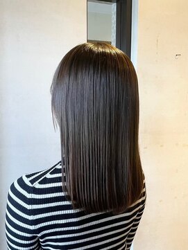 ココカラヘアー ニコ(cococara hair nico) ロング/ストレート/グレージュ