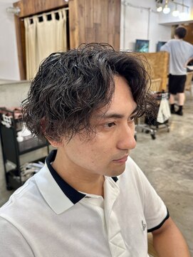 ファルベ(Farbe) フェザー/サーフカール/センターパート/波巻きツイスパ