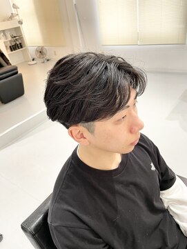 ノア(Noa) フェザーパーマ