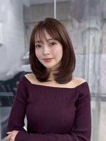 フィヴェント(Fivent)&nbsp;黒髪韓国小顔レイヤーイメチェン暗めオリーブグレークラゲヘアー