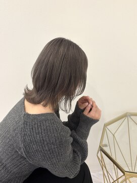 メロウ アッシュ×レイヤーカット