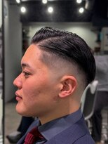 フジヤマ バーバー ショップ(FUJIYAMA BARBER SHOP)&nbsp;サイドパート／七三フェード