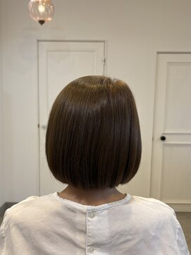 カルム(calme) medium bob