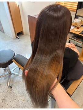 アバーブ ギンザ(Above Ginza) 裾カラー/トリートメント/アイリスカラー/残留除去