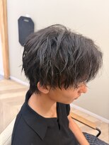 ハイレート 坂戸店(Hairate)&nbsp;スパイラルパーマ風センター分けウルフ