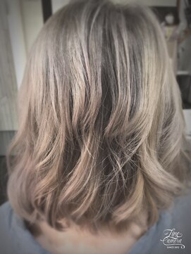 トムキャット(TOM CAT) 【新宿TOMCAT】ホワイトグラデーション