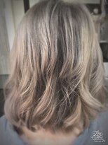 トムキャット(TOM CAT) 【新宿TOMCAT】ホワイトグラデーション