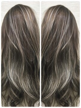 オーヌーヴェル(Eau Nouvelle) バレイヤージュ