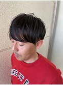 20代30代40代メンズショートフェザーマッシュツーブロック