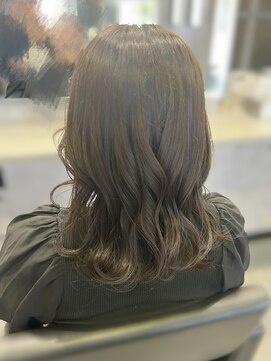 メゾンセブンルックス 宇都宮簗瀬店(Maison 7LOOKS) 透明感オリーブベージュ