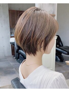 ザ シー 海老名(The C) 30代40代50代ナチュラル大人可愛いレイヤースタイル