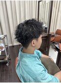 刈り上げスパイキーショート ツイストスパイラルパーマ