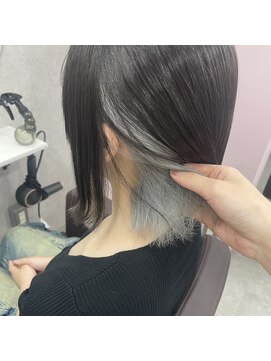 アン ブリーチ 大宮駅東口店(UN BLEACH) インナーホワイトカラー♪