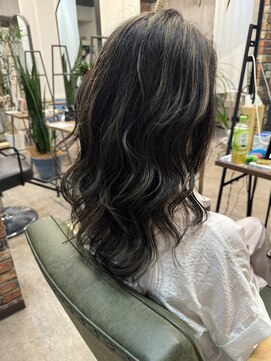 ルーナヘアー(LUNA hair) 『京都 山科 ルーナヘアー』白髪ぼかしハイライト