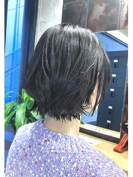 ミドル(MIDDLE) ショート