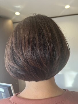 スリーク レイヤーボブ