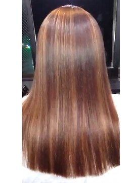 ベルウッド(BELL WOOD) 髪質改善高難度縮毛矯正