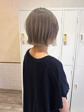 ロメオ 京橋(ROMEO) レイヤーボブ◎グレージュ